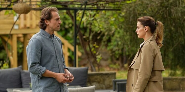 دانلود قسمت ۱۷۷ سریال من مادرم با دوبله فارسی – چهره پرس