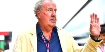 جرمی کلارکسون: عاشق The Traitors اما شک به واقعیتش